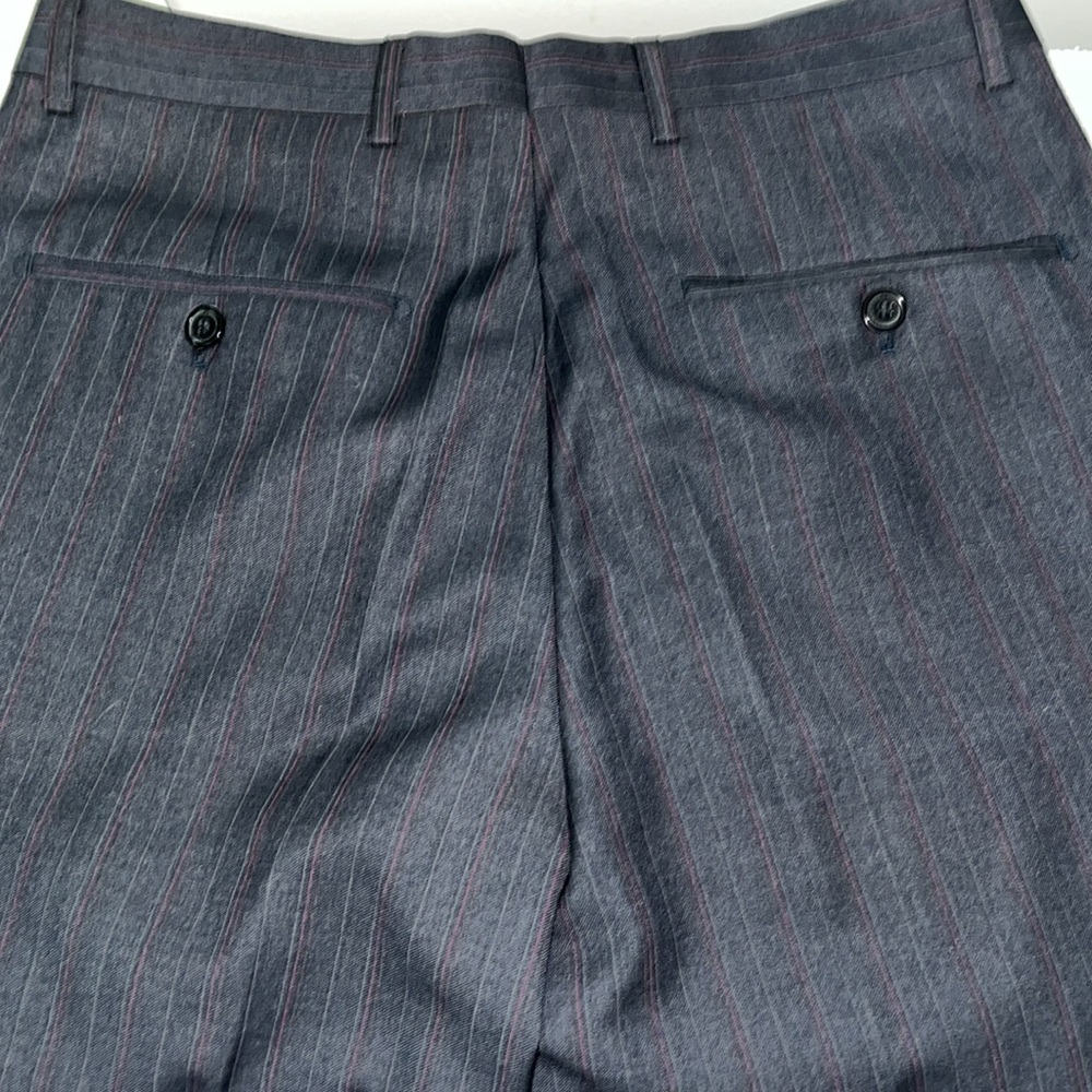 Ermenegildo Zegna Suit, Size 34US. Excellent Condition. 3 Button, Double Vented - Picture 17 of 17